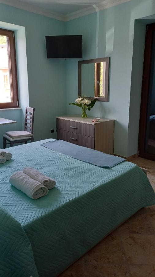 Core A Core Rooms Santo Stefano del Sole Εξωτερικό φωτογραφία